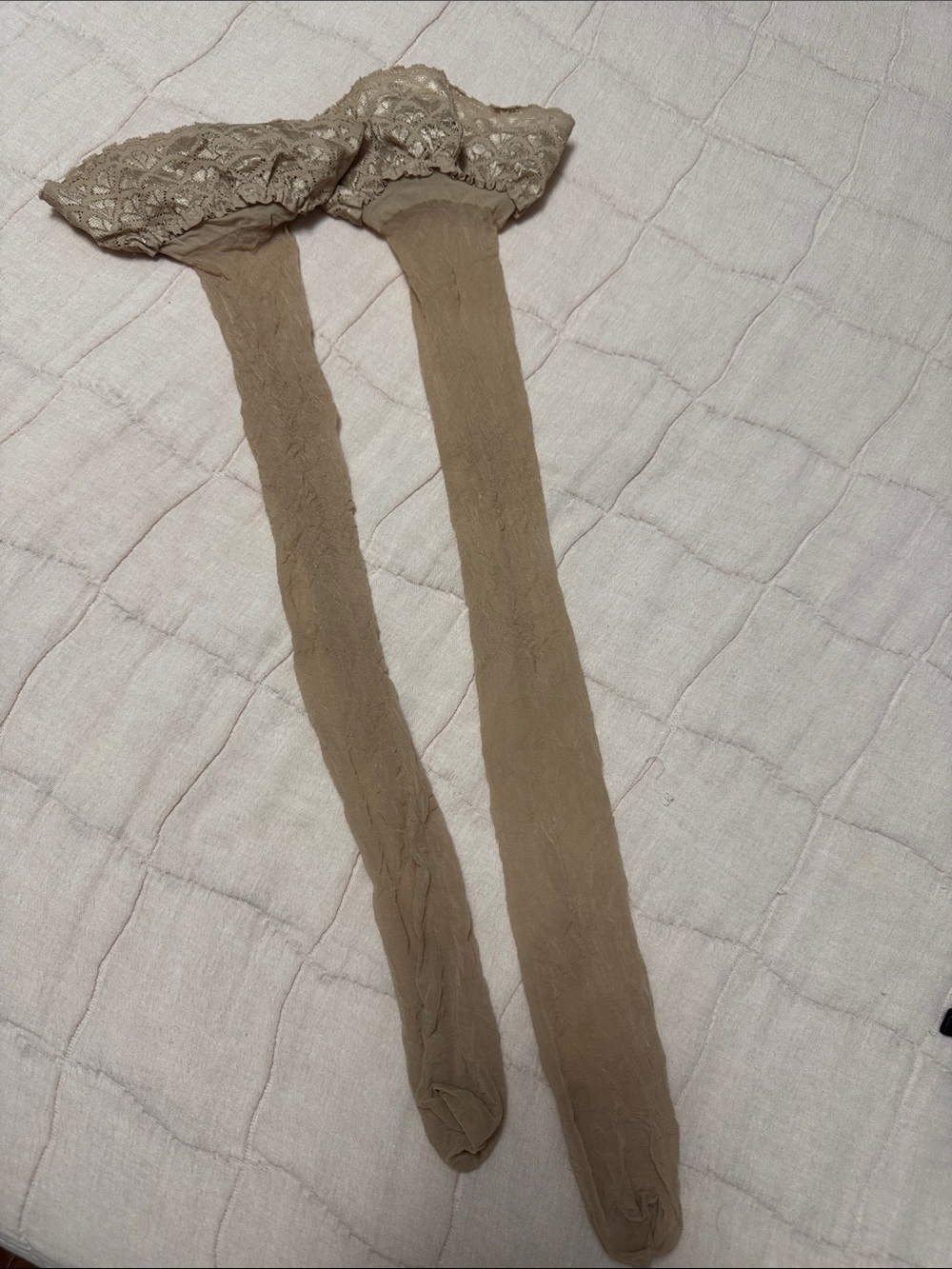 Sheer Lace-Top Tan Tights